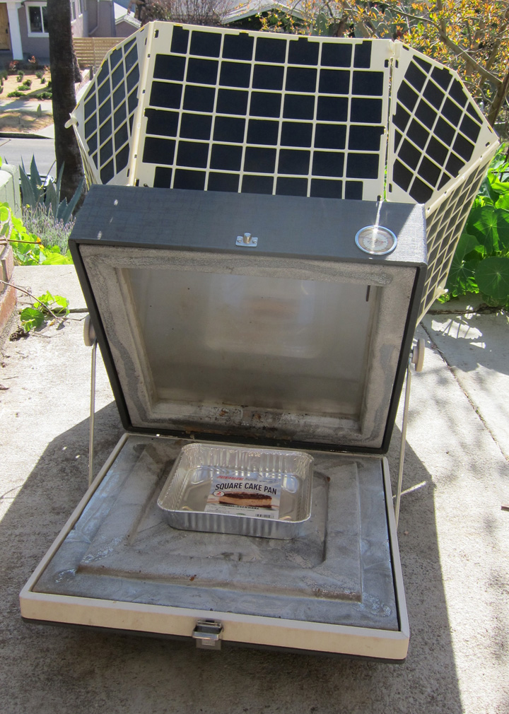 Interior of Sundiner solar cooker