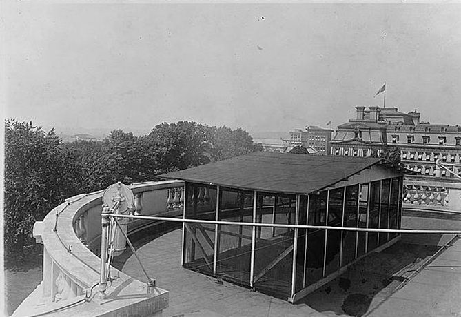 Taft's sleeping porch. Photo: Library of Congress.